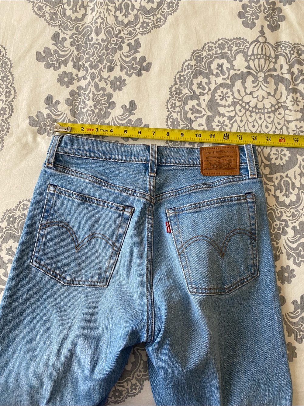 Classic High-Rise Light Blue Women's Jeans with Button Fly - Picture 6 of 7